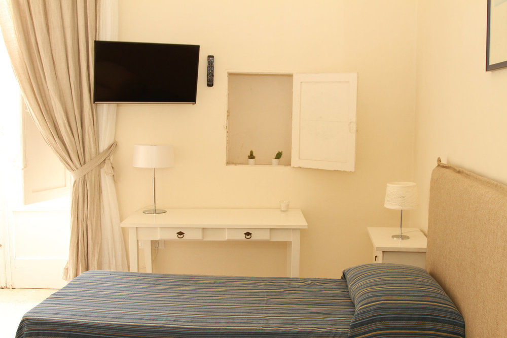 Bed & Breakfast 4 Balconi Rooms-boutique