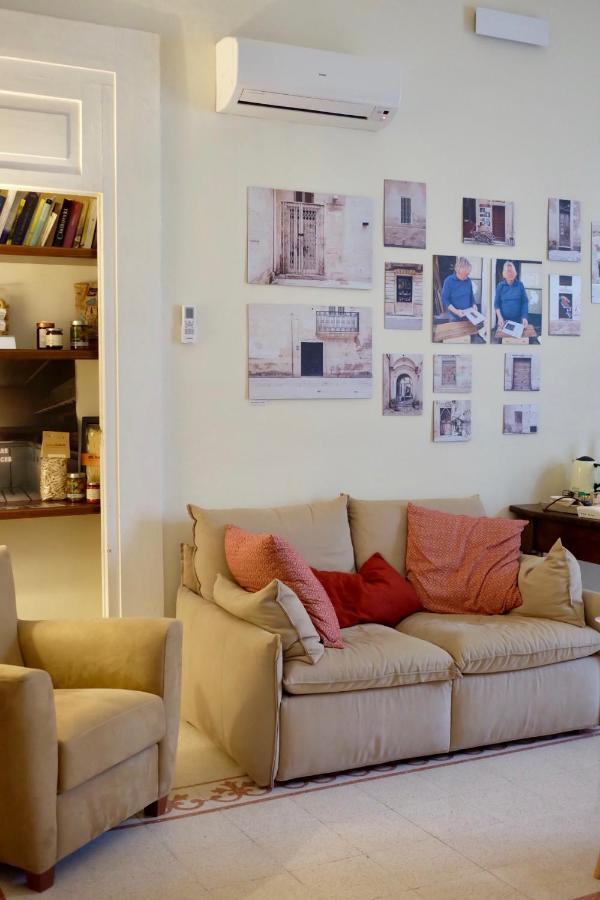 4 Balconi Rooms-boutique