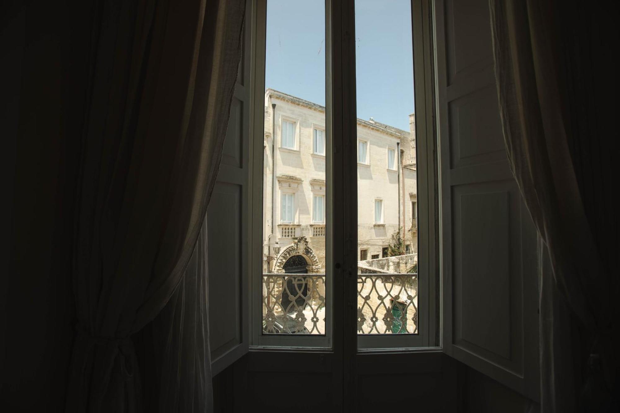 4 Balconi Rooms-boutique