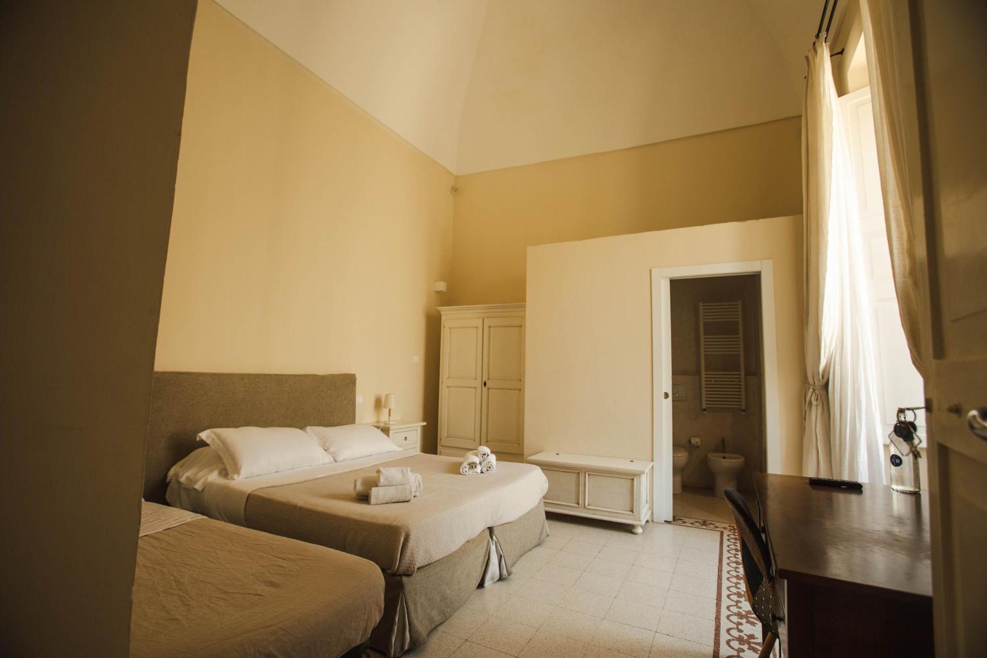 4 Balconi Rooms-boutique *